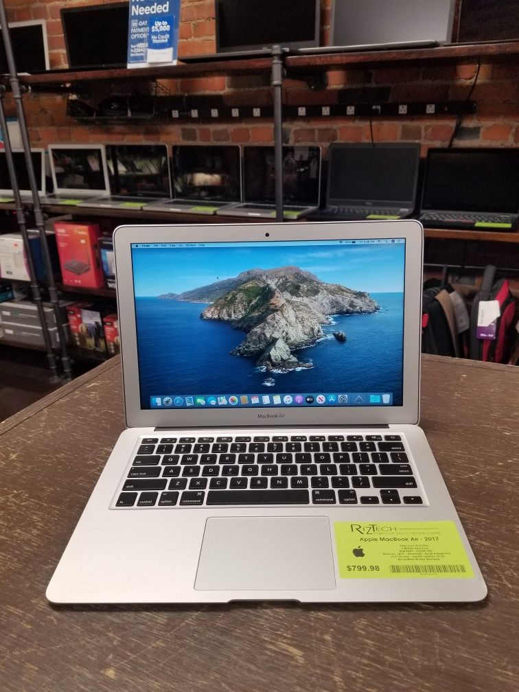 2017 Apple MacBook Air i5 8GB RAM 256GB SSD macOS Catalina Webcam WiFi Bluetooth 13.3" Screen