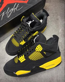 Jordan 4’s Yellow & Red thunder