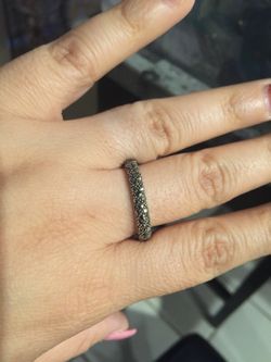 A 925 sterling silver ring with marcasite stones size 10.. $15