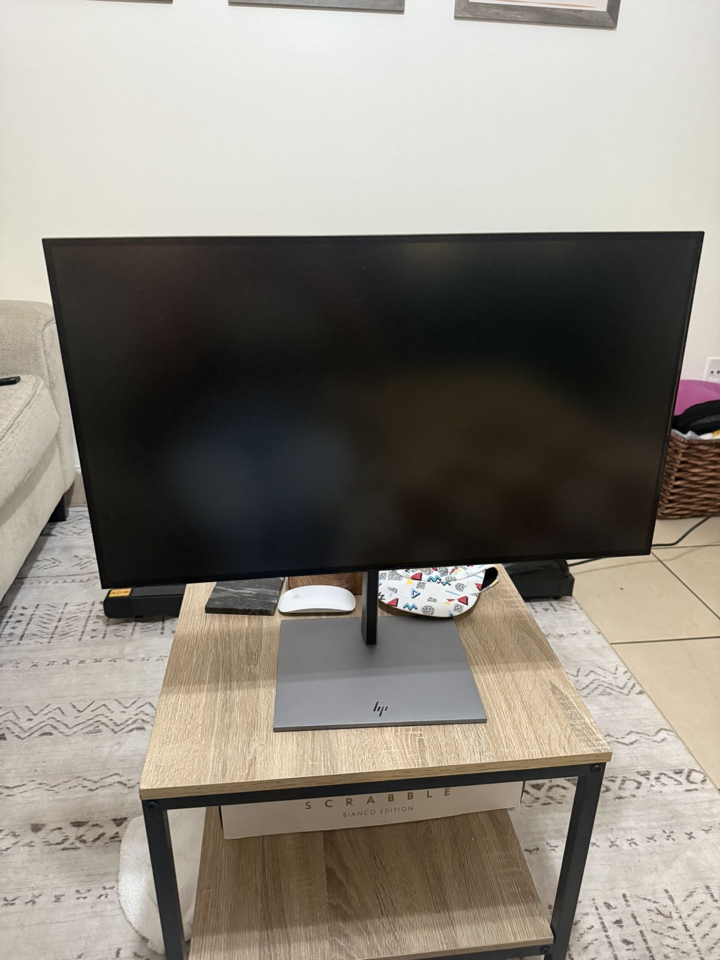 HP 27inch monitor