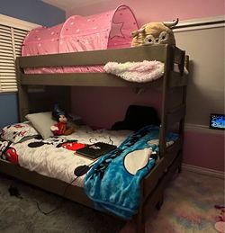 Max & Lily Bunk Bed Twin XL & Queen