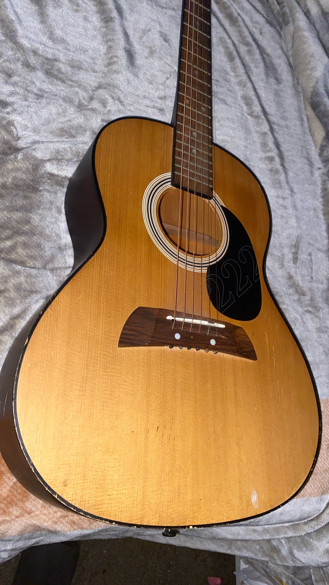 Acoustic guitar