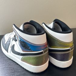 Air Jordan 1 (Heat Reflective)