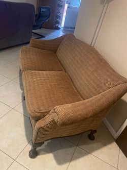 1920s vintage couch