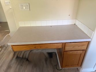 Corner Computer table
