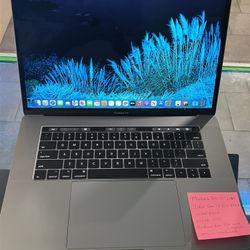 MacBook Pro 2017 15” Retina TouchBar Intel i7-7th (contact info removed),16gb,256gb SSD, macOS Ventura Office , Radeon Pro 560 4GB Graphics, Charger. 