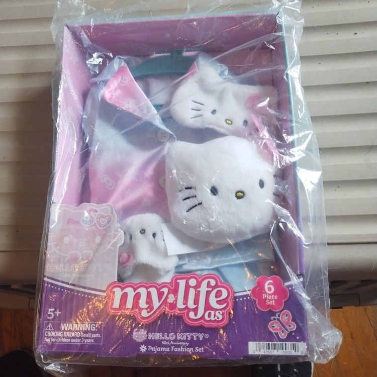 Brand New My Life As 50th Anniversary Hello Kitty Pajama Set
