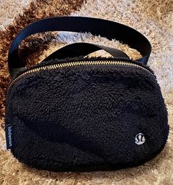 Lululemon Belt Bag