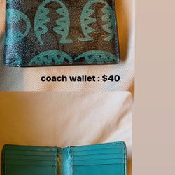 Coach Wallet  𝐒𝐋𝐈𝐆𝐇𝐓𝐋𝐘 𝐔𝐒𝐄𝐃