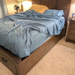 Queen Storage Bed 
