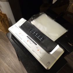 Open Box Vacuum Sealer