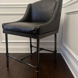 FREE! Barstool or Counter chairs (set Of 3)
