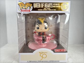 Funko POP! Deluxe Walt Disney World - 50 Queen Of Hearts # 1107 Target Exclusive