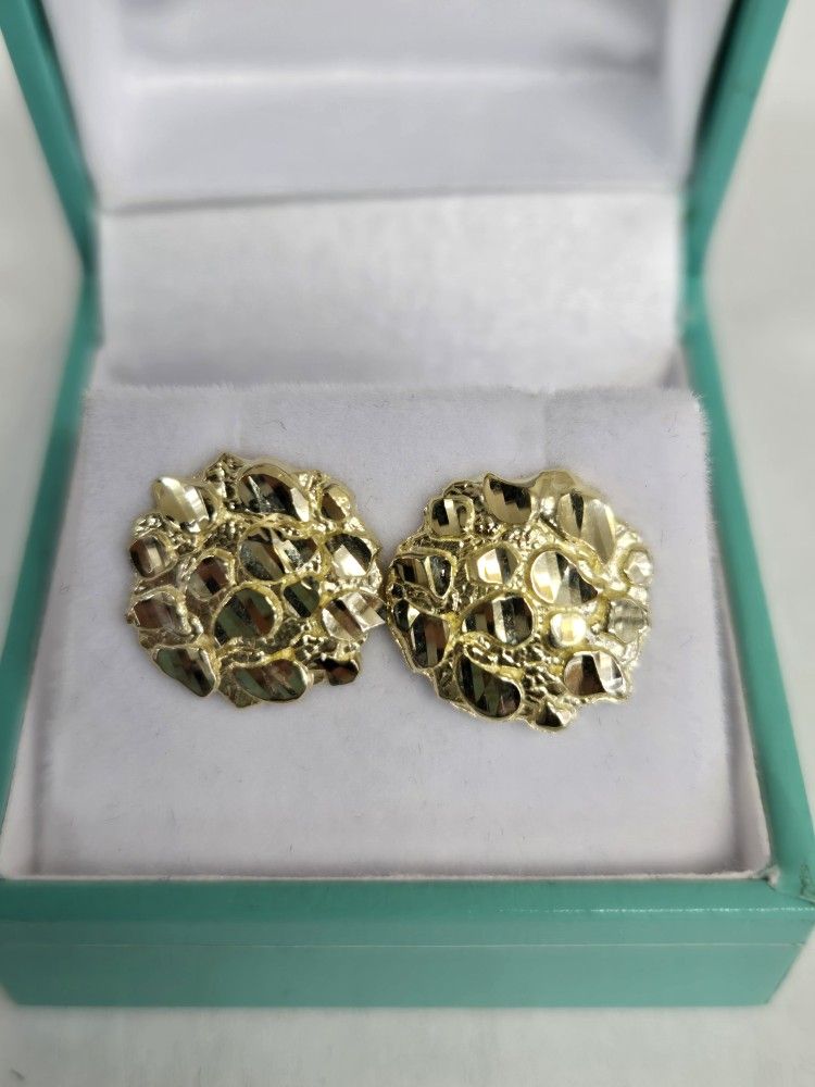 10kt Nugget Earrings