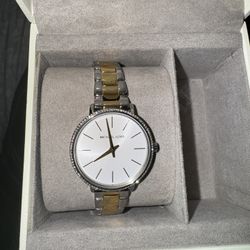 Women’s Watch