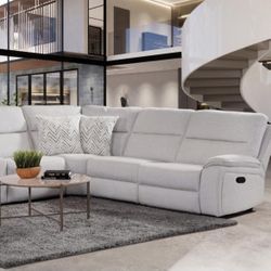 Brand New! 6pc manual motion Sectional😍
Take it home with$39down 
Hablamos Español Y Financiamos 🙋