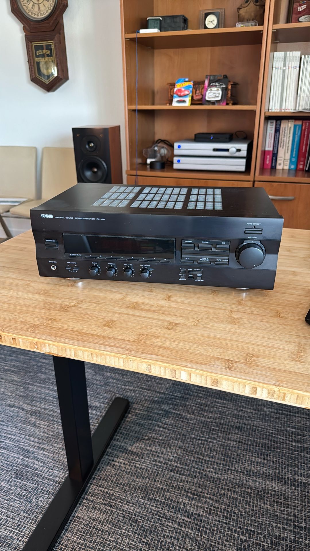 Yamaha RX-496 Stereo Receiver 