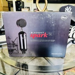 Blue- Blackout Spark SL XLR Condenser Microphone