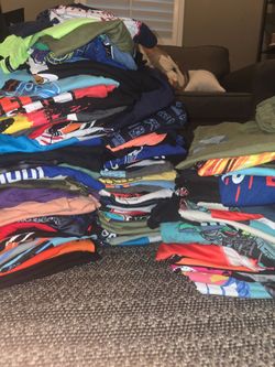 Boys graphic shirts