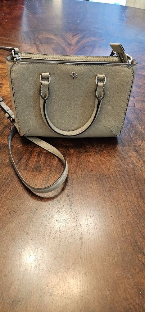 Troy Burch Robinson Zip Tote Bag In Stone Gray