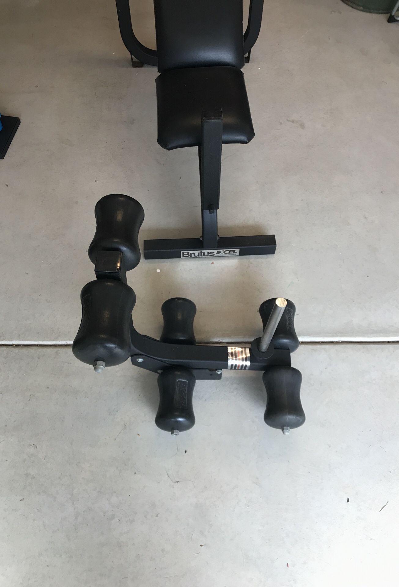 Brutus excel exercise bench weight bench for Sale in San Diego CA OfferUp