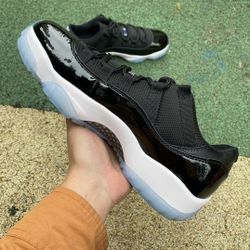 𝐎𝐧l𝐲 𝐫𝐞𝐩l𝐲 𝐨𝐧 𝐈G : 𝐓𝐎𝐏𝐤𝐢𝐜𝐤𝐬𝟒𝟒𝟒  Jordan 11 retro all size available 