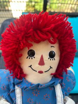 Original APPLAUSE “Raggedy Ann” plush doll