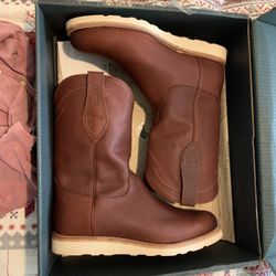 Tecova Boots Worn Once Burnt Red