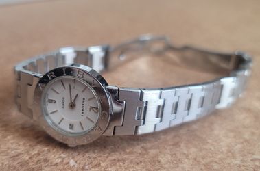 Bvlgari BB 33 SS Auto L9030 Vintage Quartz Women s Watch Swiss Made Stainless Steel for Sale in Federal Way WA OfferUp