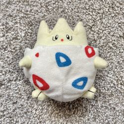 Nintendo Pokémon Togepi w/ Zipper Egg Stuffed Plush Doll Toy TOMY