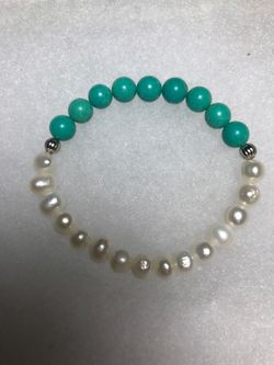 Freshwater pearl stretch bracelet