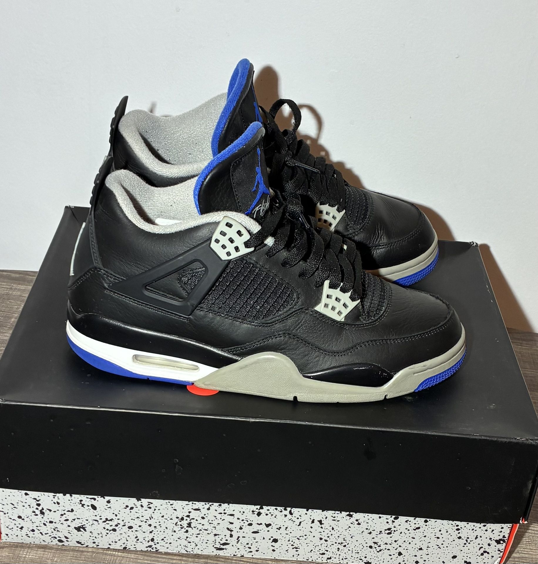 Size 9 - Jordan 4 Retro Motorsports Alternate 2017