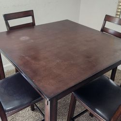High Table With Its 4 Chairs