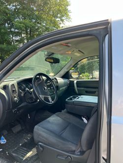 2011 gmc sierra 2500 HD with plow