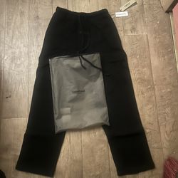 Black Essential Sweats