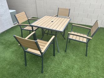 SunVilla Newport Patio Set - 5 Pieces
