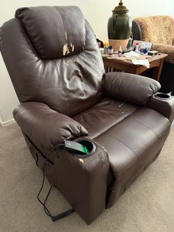 Adjustable chair