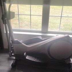 Pro Form Elliptical 