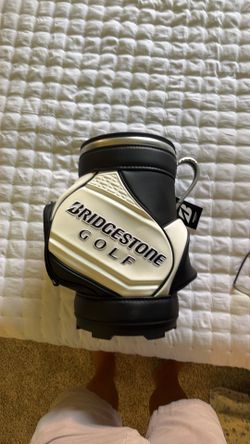 Bridgestone Den Caddie