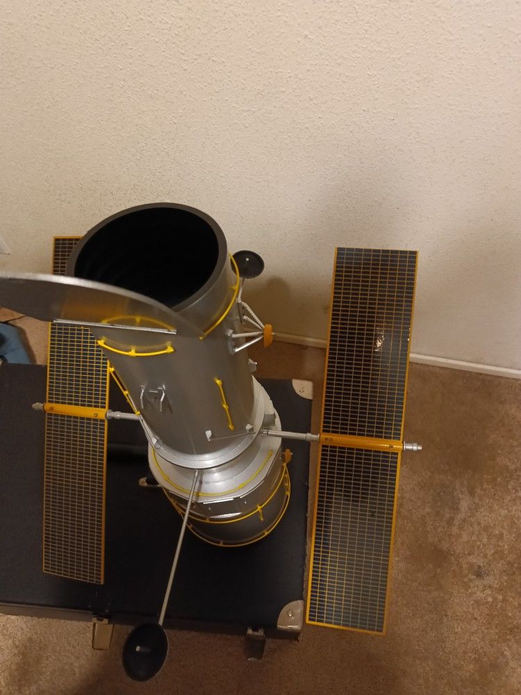 Hubble Space Telescope Model