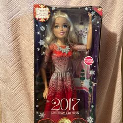2017 Holiday Edition Barbie 28”Best Fashion Friend 
