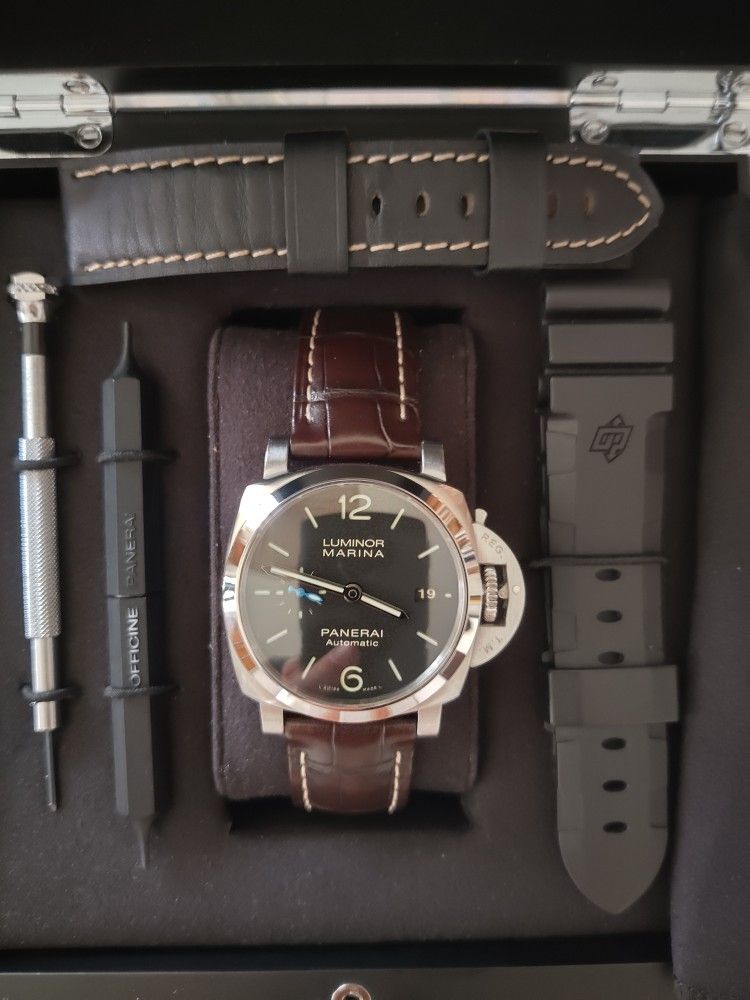 Panerai Luminor Marina 42mm Watch