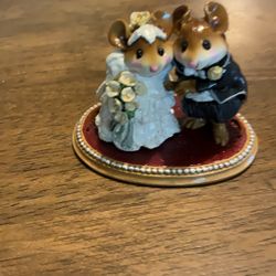 Wee Forest Folk M-200  The Wedding Cake  Topper  Neutral white Flowers . 