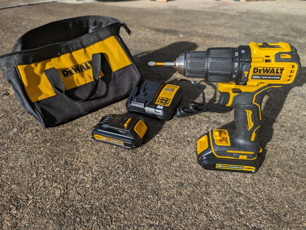 DEWALT ATOMIC 20V MAX Hammer Drill, Cordless, Compact, 1/2-Inch, 2 Batteries, Charger and Case