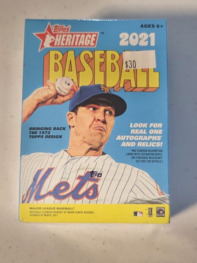 2021 Topps Heritage Baseball 8 Pack Blaster Box
