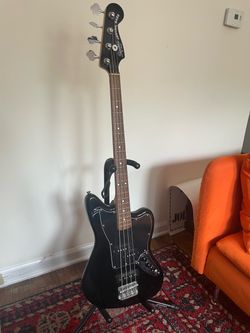Squier Vintage Modified Jaguar Bass