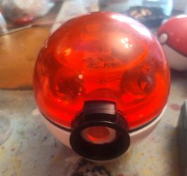 Original Vntg. Working Pokemon Nintendo 1999 Marble Shooter W/ 5 Vtg. Marbles