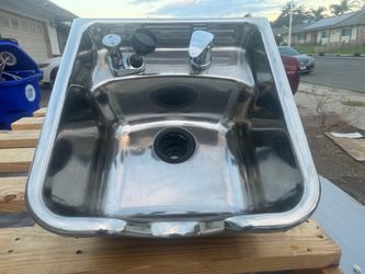 Shampoo bowl with sprayer- hair salon