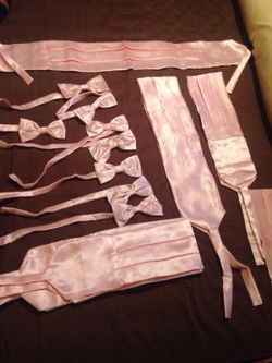 8 Bows tide and matching belt