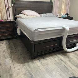 King Bedroom Set